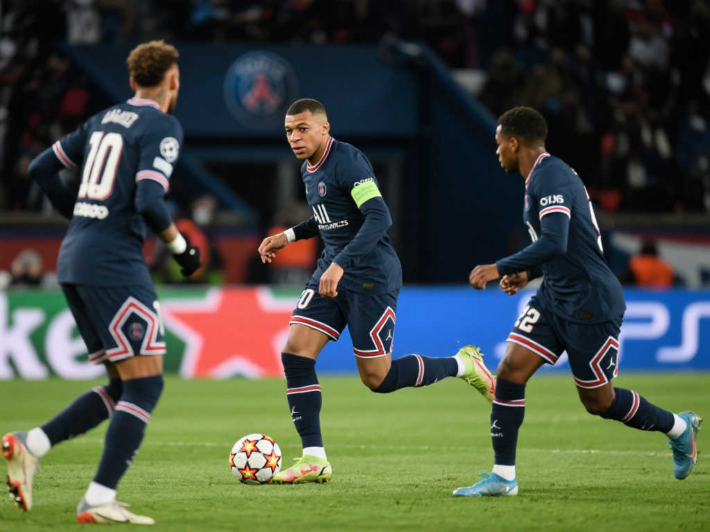 还满足了冲 还满足了冲